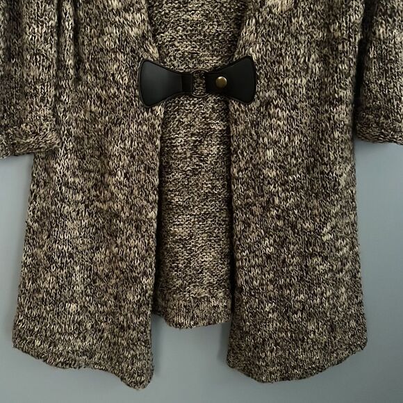 Dress Barn Women’s 1X beautiful thick knit slouchy neutral tan cardigan sweater - Picture 4 of 15